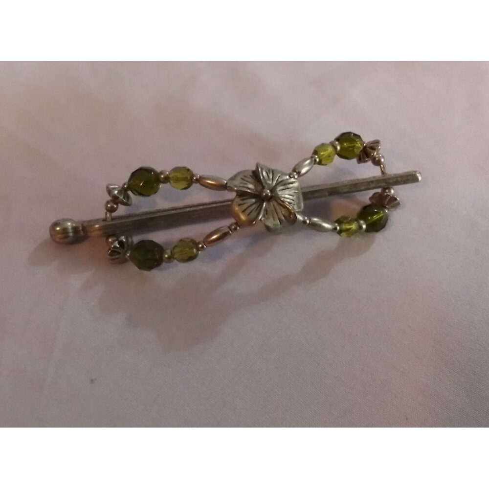 Lilla Rose Flexi Hair Clip Flower with Green Beads Barrette Size Medium